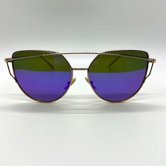 Accessories - Women’s Basic Cat Eye Shades